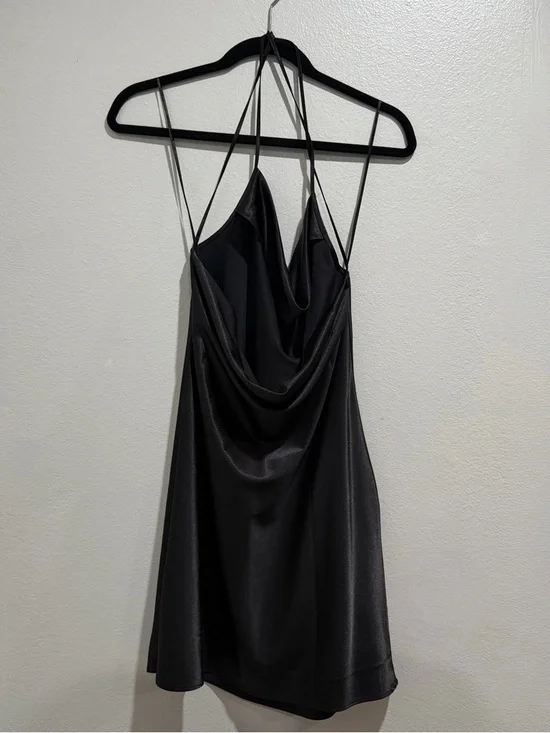 H&M Black Satin Backless Slip Dress - Picture 2 of 3